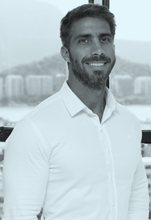 foto-colaboradora-tiago-fernandes-vrb-social